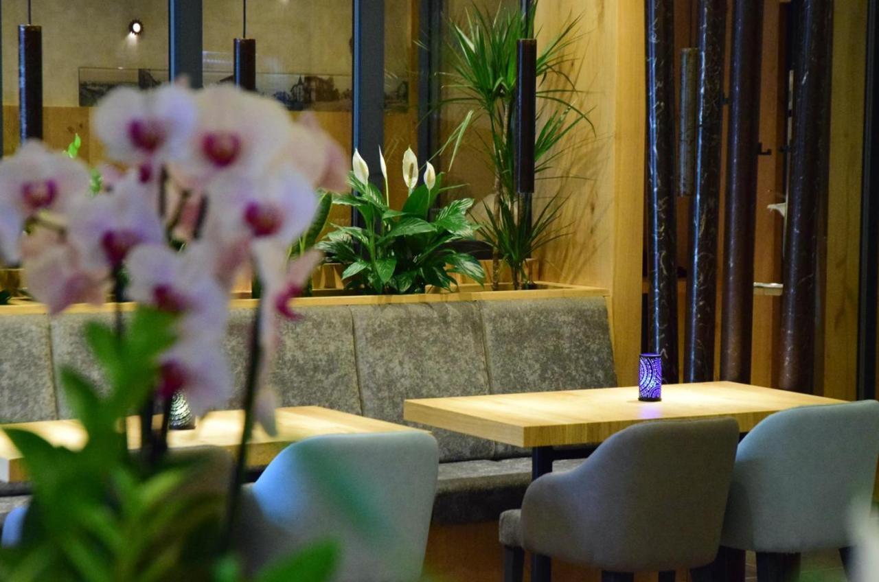 Ole Hotel Хамбург Екстериор снимка