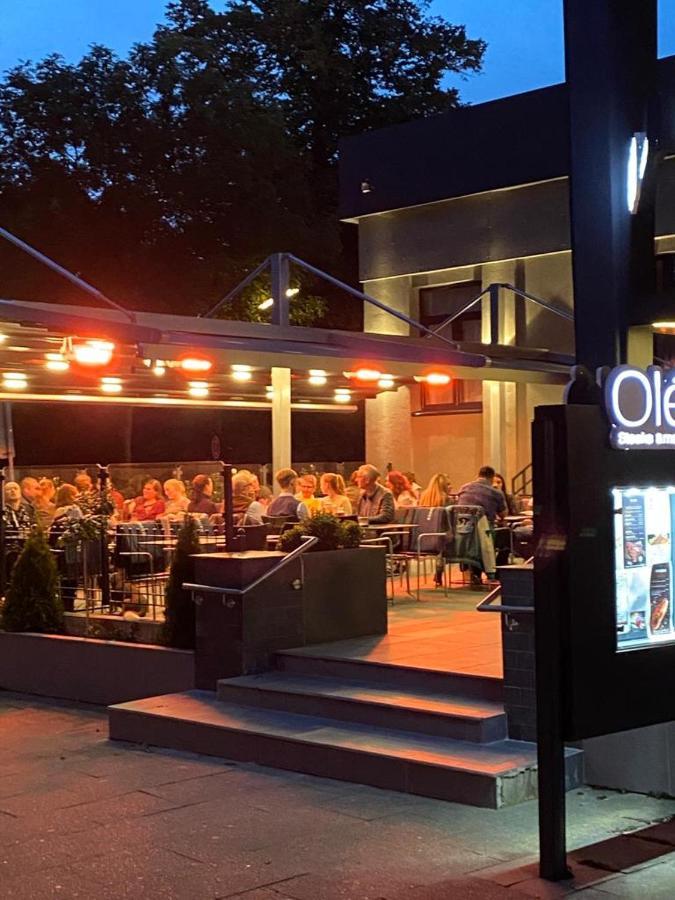 Ole Hotel Хамбург Екстериор снимка