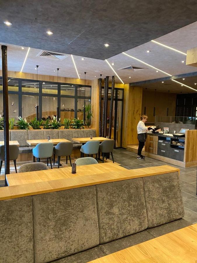 Ole Hotel Хамбург Екстериор снимка
